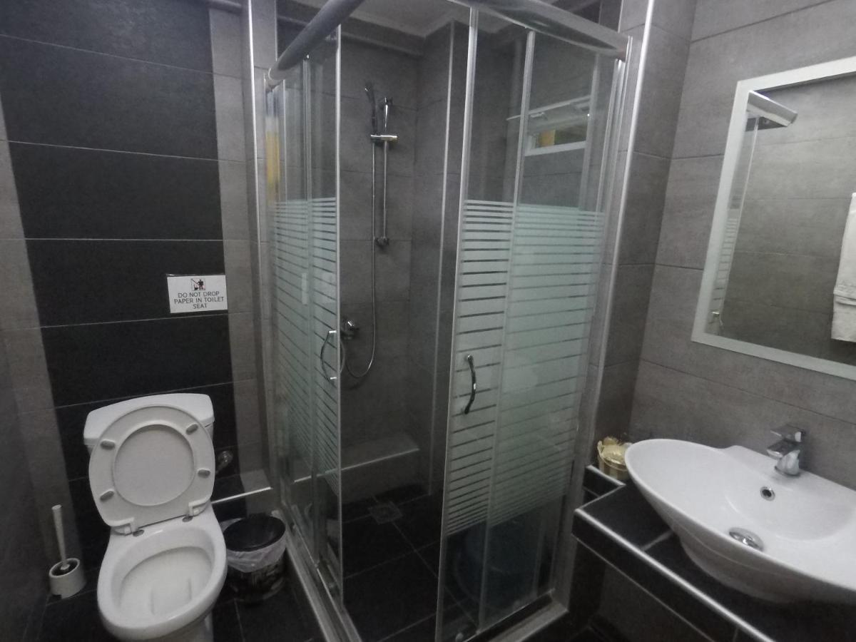Ofrinio Central Apartments Bagian luar foto
