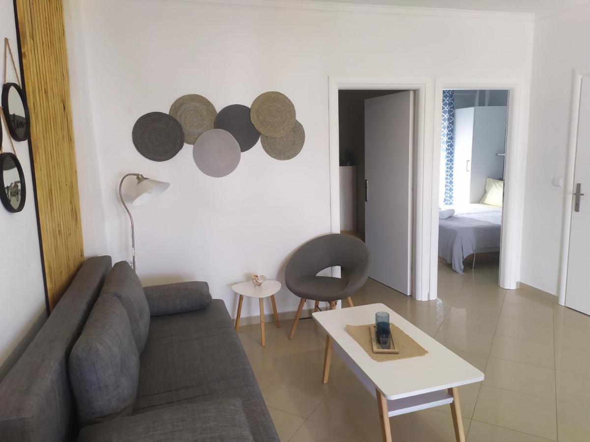 Ofrinio Central Apartments Bagian luar foto