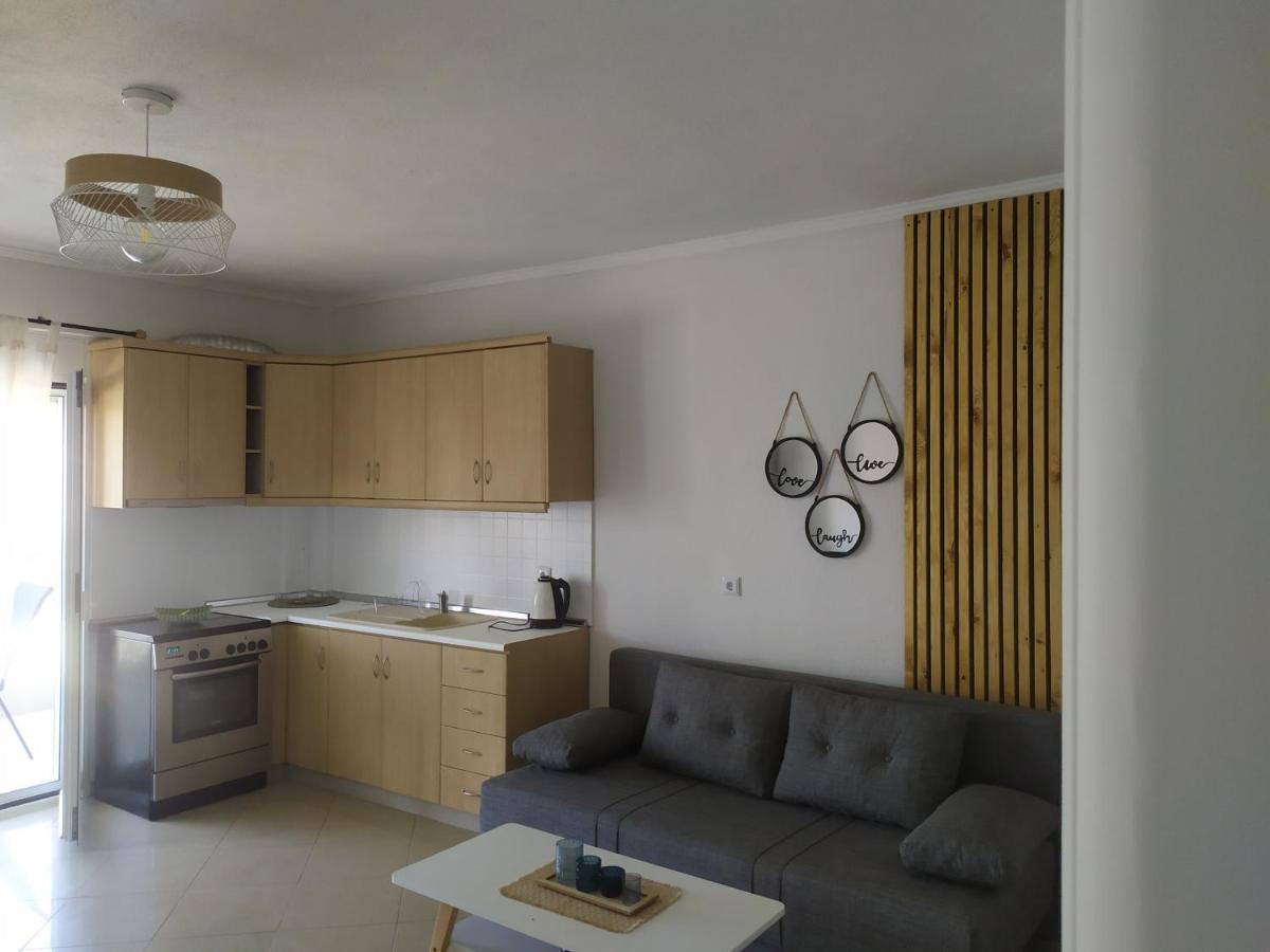 Ofrinio Central Apartments Bagian luar foto