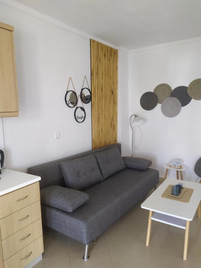 Ofrinio Central Apartments Bagian luar foto